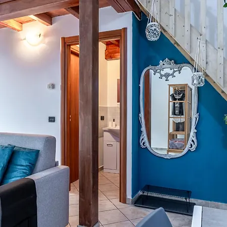 Daire House Ladder Sesto San Giovanni