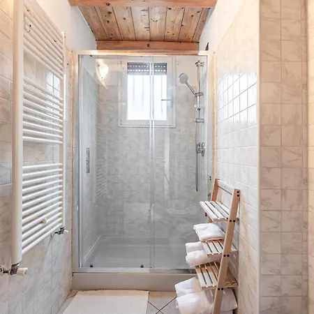 Apartament House Ladder Sesto San Giovanni
